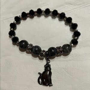 Black and Gray Cat Charm Stretch Bracelet